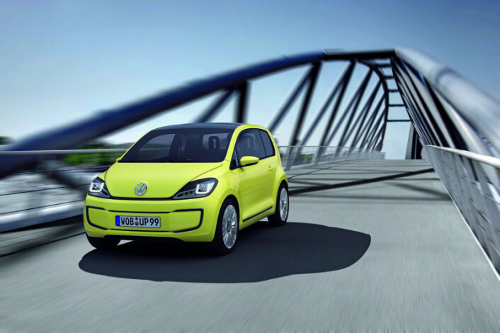 Elbilen VW E-Up! kommer i 2013, med toppfart 135 km/t og rekkevidde 130 kilometer. (Illustrasjon: VW/Møllergruppen) Elbilen VW E-Up! kommer i 2013, med toppfart 135 km/t og rekkevidde 130 kilometer. (Illustrasjon: VW/Møllergruppen)