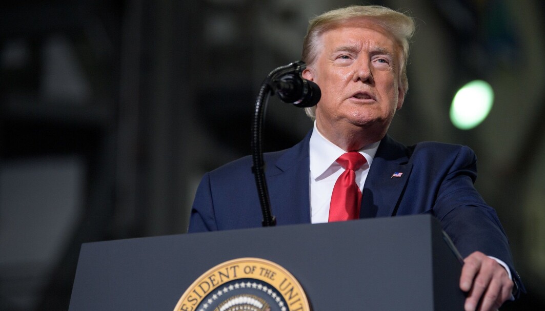 Donald Trump er blitt kjent for å lyve og oppføre seg dårlig. Hadde noen stoppet ham hvis han var politiker i Norge? Donald Trump er blitt kjent for å lyve og oppføre seg dårlig. Hadde noen stoppet ham hvis han var politiker i Norge?