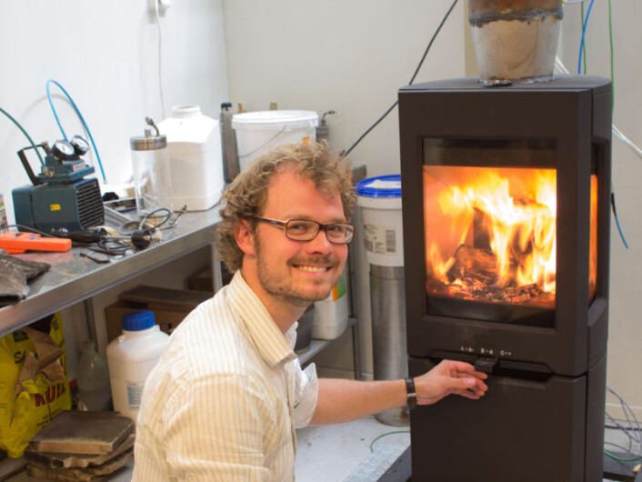 Johannes Ludvig Zachrisson Daae mener at rett design kan få stor virkning, selv når forbrukerne ikke får noen opplæring i hvordan de skal bruke et produkt. (Foto: Maren Agdestein, NTNU) Johannes Ludvig Zachrisson Daae mener at rett design kan få stor virkning, selv når forbrukerne ikke får noen opplæring i hvordan de skal bruke et produkt. (Foto: Maren Agdestein, NTNU)