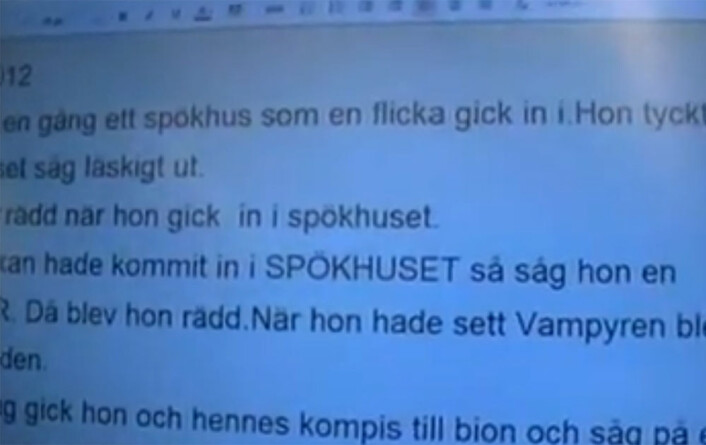 Fortelling fra elever i første klasse i skole i Sollentuna utenfor Stockholm som er med på Write to Learn-forsøk. (Foto: (Bilde: Fra video på YouTube av Arne Trageton)) Fortelling fra elever i første klasse i skole i Sollentuna utenfor Stockholm som er med på Write to Learn-forsøk. (Foto: (Bilde: Fra video på YouTube av Arne Trageton))