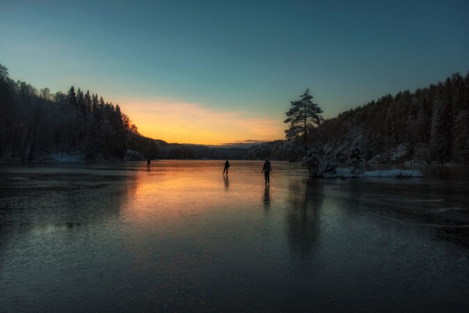Turskøyting på islagte vann har blitt mer og mer populært de siste årene. Turskøyting på islagte vann har blitt mer og mer populært de siste årene.