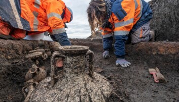 Arkeologene mener graven er uvanlig innholdsrik. Vanligvis finner de graver med en eller to krukker ved føttene til avdøde. Her fant de hele 20 gjenstander. Arkeologene mener graven er uvanlig innholdsrik. Vanligvis finner de graver med en eller to krukker ved føttene til avdøde. Her fant de hele 20 gjenstander.