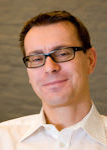 Psykologspesialist Pål Grøndahl tror ikke tvungen psykiatrisk behandling er noen dans på roser. (Foto: Kompetansesenter for sikkerhets-, fengsels- og rettspsykiatri for Helse Sør-Øst) Psykologspesialist Pål Grøndahl tror ikke tvungen psykiatrisk behandling er noen dans på roser. (Foto: Kompetansesenter for sikkerhets-, fengsels- og rettspsykiatri for Helse Sør-Øst)