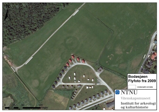 The scanned area as seen from above. Previous studies indicated the presence of a ploughed burial ground right here. The scanned area as seen from above. Previous studies indicated the presence of a ploughed burial ground right here.