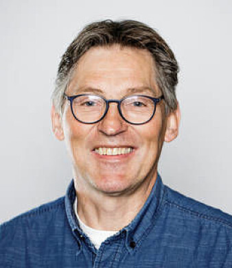 - Hunders evne til å lukte er ekstremt god, noen få molekyler er nok, sier professor Lars Moe ved Institutt for sports- og familiedyrmedisin ved NMBU. - Hunders evne til å lukte er ekstremt god, noen få molekyler er nok, sier professor Lars Moe ved Institutt for sports- og familiedyrmedisin ved NMBU.