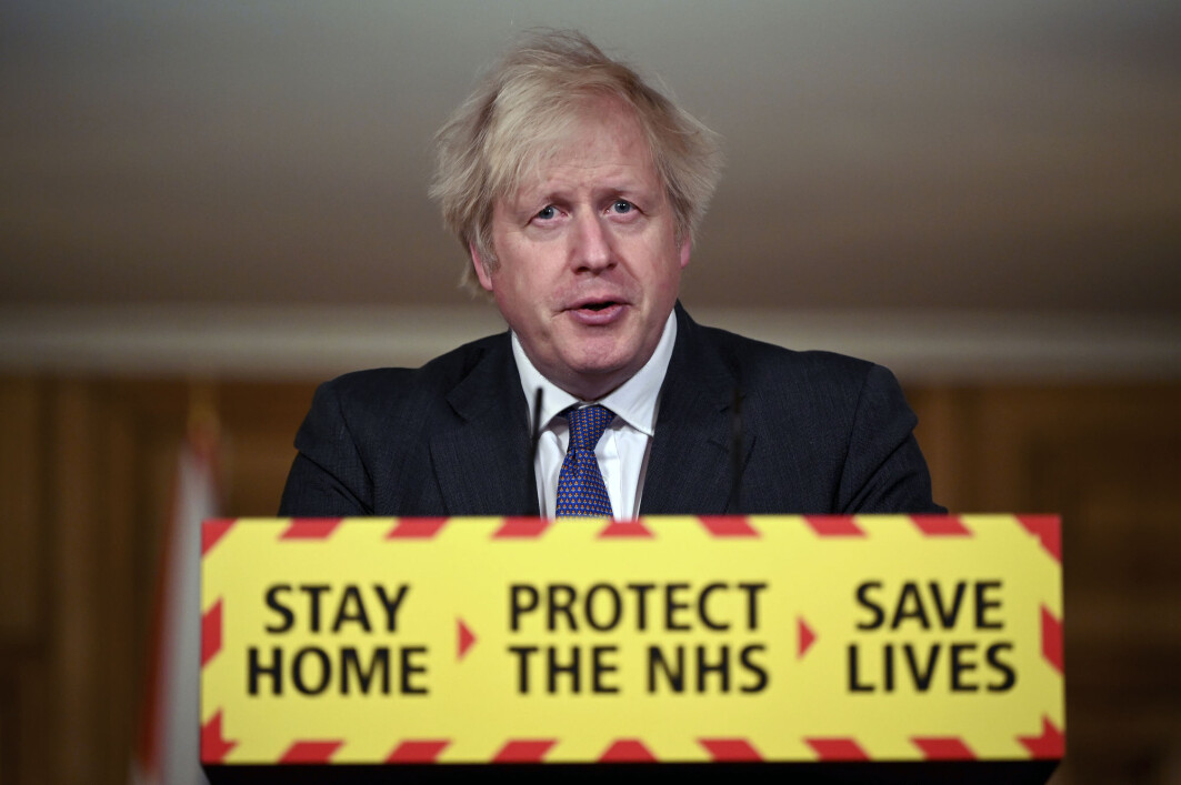 Storbritannias statsminister Boris Johnson snakket om det muterte koronaviruset da han møtte pressen før helgen. Storbritannias statsminister Boris Johnson snakket om det muterte koronaviruset da han møtte pressen før helgen.