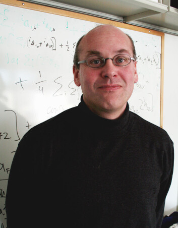 Professor Thomas F. Hansen ved Centre for Ecological and Evolutionary Studies ved UiO. (Foto: Asle Rønning) Professor Thomas F. Hansen ved Centre for Ecological and Evolutionary Studies ved UiO. (Foto: Asle Rønning)