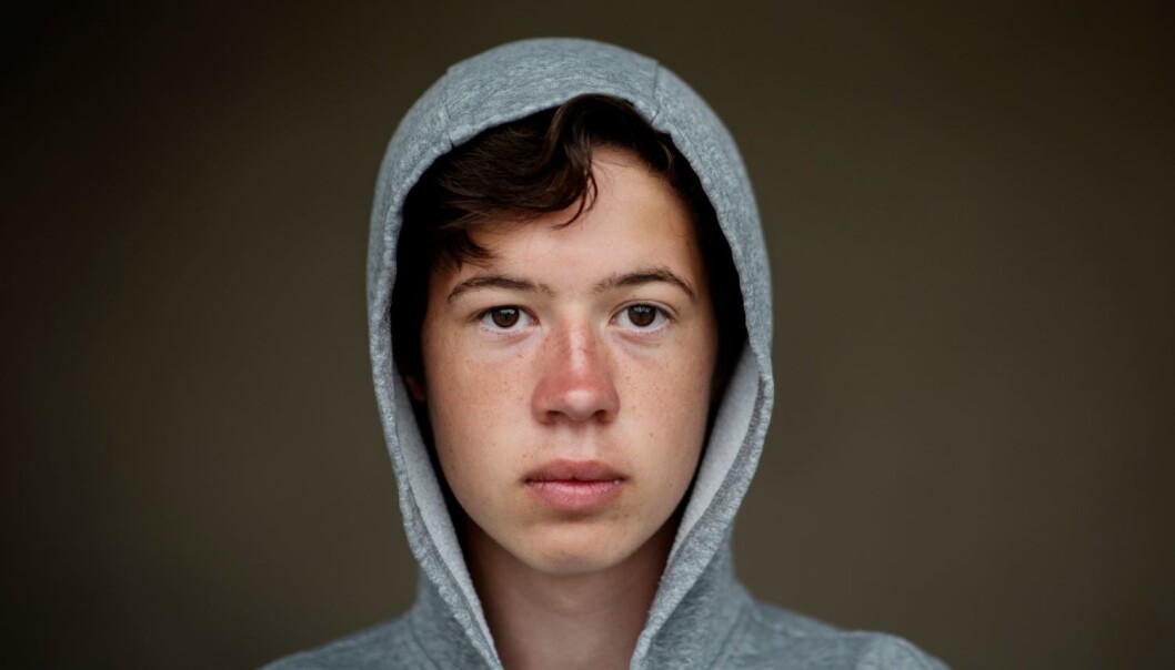 «Jeg tenkte på mobbingen hele tiden. Hver dag. 24 timer i døgnet. Jeg fikk ikke sove, klarte ikke å spise og klarte så vidt å komme meg på skolen», sier Trym (fiktivt navn og bilde). «Jeg tenkte på mobbingen hele tiden. Hver dag. 24 timer i døgnet. Jeg fikk ikke sove, klarte ikke å spise og klarte så vidt å komme meg på skolen», sier Trym (fiktivt navn og bilde).