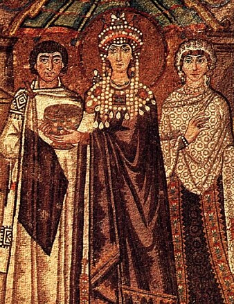 En framstilling av Theodora, gift med keiser Justitian, kledd i purpur. Click to add image caption En framstilling av Theodora, gift med keiser Justitian, kledd i purpur. Click to add image caption