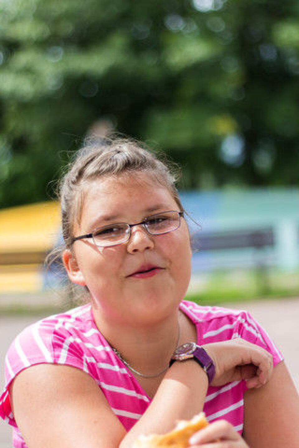 Overvekt i barndommen gir antagelig skader på leveren som senere i livet øker risikoen for leverkreft. Forskerne tror overvekt i barndommen også er koblet til en lang rekke andre former for kreft. (Foto: Colourbox)