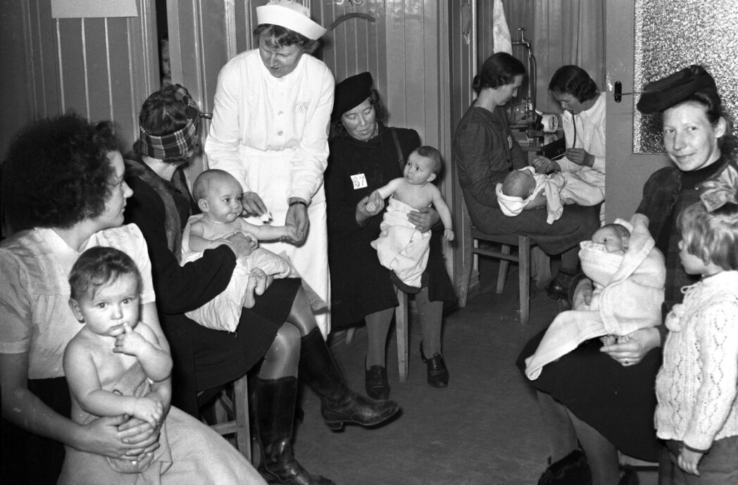 Sagene helsestasjon i Oslo, november 1945. Sagene helsestasjon i Oslo, november 1945.