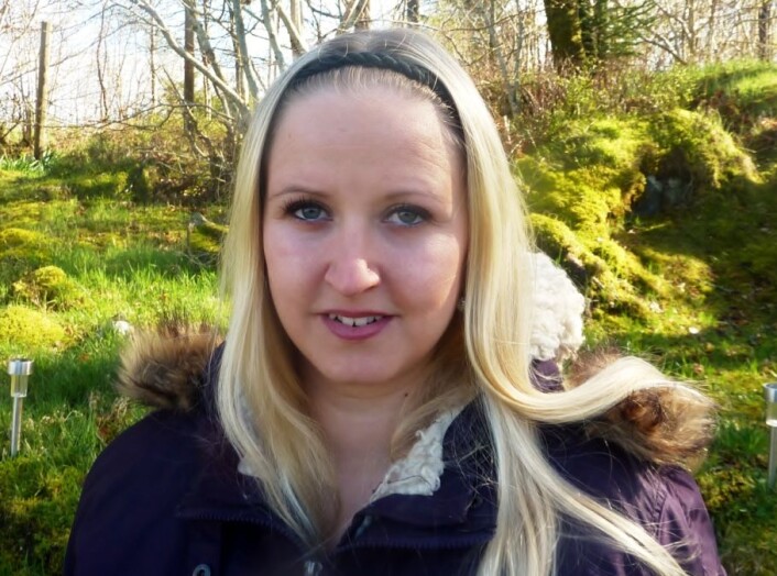 Anita Aga Abu Mohor (26) opplevde å bli alvorlig syk av kreft som lite barn. Livet hennes er preget av dette idag. (Foto: Privat) Anita Aga Abu Mohor (26) opplevde å bli alvorlig syk av kreft som lite barn. Livet hennes er preget av dette idag. (Foto: Privat)