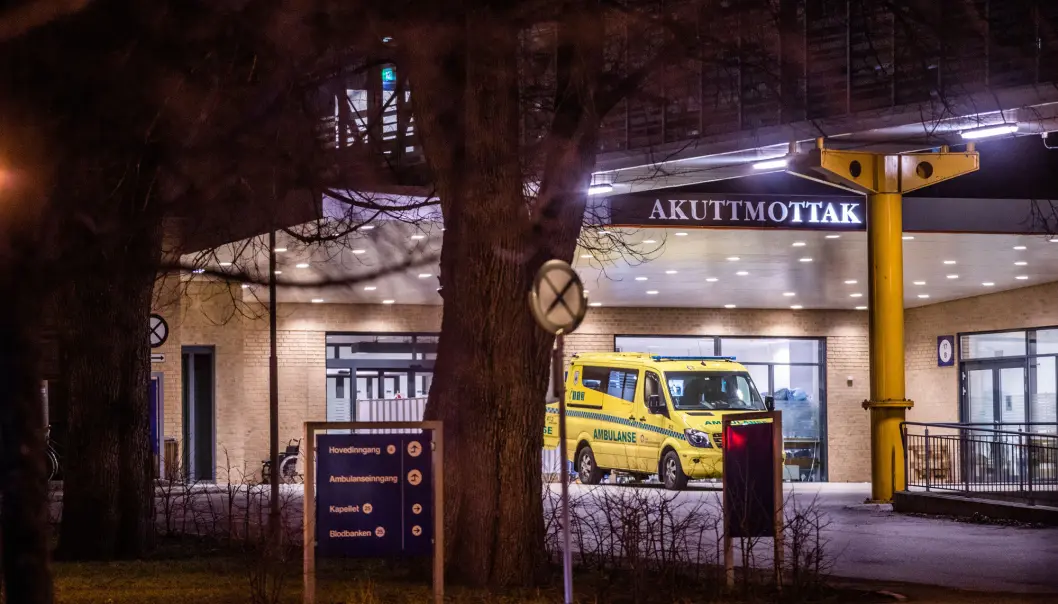 Kanskje må hoftebruddpasienter prioriteres i køen for akuttkirurgi for å øke sjansen deres for å overleve. Kanskje må hoftebruddpasienter prioriteres i køen for akuttkirurgi for å øke sjansen deres for å overleve.