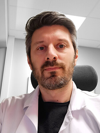 – Psykiske problemstillinger kan ofte avklares gjennom samtale med pasienten, og egner seg derfor ofte godt på video, sier fastlege og forsker Tor Magne Johnsen. – Psykiske problemstillinger kan ofte avklares gjennom samtale med pasienten, og egner seg derfor ofte godt på video, sier fastlege og forsker Tor Magne Johnsen.