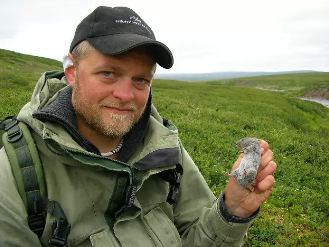 John-André Henden leder rypeforskningen i overvåkningsprogrammet COAT ved UiT - Norges arktiske universitet.