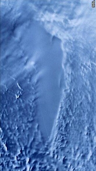 Omrisset av digre Vostok-sjøen sett fra satelitt. Innsjøen er tusenvis av meter under isen, og er 250 kilometer lang. Omrisset av digre Vostok-sjøen sett fra satelitt. Innsjøen er tusenvis av meter under isen, og er 250 kilometer lang.