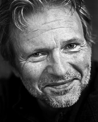 Stein-Erik Lauritzen er professor emeritus ved institutt for geovitenskap ved Universitetet i Bergen, og har jobbet med blant annet datering av dryppstein i huler. Stein-Erik Lauritzen er professor emeritus ved institutt for geovitenskap ved Universitetet i Bergen, og har jobbet med blant annet datering av dryppstein i huler.