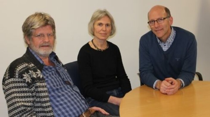 Forskningssjef Anders Høgset (t.v), farmasøytisk direktør Karin Nord og klinisk direktør Jon Borgaard i PCI Biotech kan slå fast at teknologien de har utviklet, gjør at kreftpasienter kan få bedre behandling i fremtiden. (Foto: Siw Ellen Jakobsen) Forskningssjef Anders Høgset (t.v), farmasøytisk direktør Karin Nord og klinisk direktør Jon Borgaard i PCI Biotech kan slå fast at teknologien de har utviklet, gjør at kreftpasienter kan få bedre behandling i fremtiden. (Foto: Siw Ellen Jakobsen)