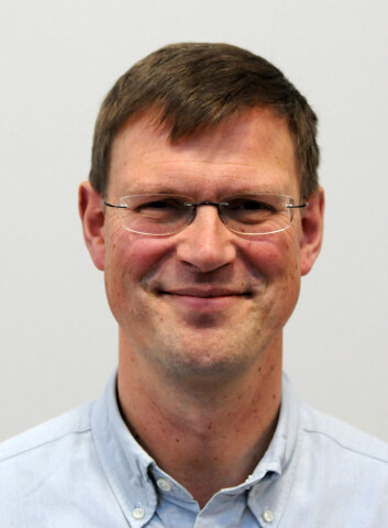 Postdoktor Aksel Mjøs ved Institutt for foretaksøkonomi, NHH. (Foto: NHH) Postdoktor Aksel Mjøs ved Institutt for foretaksøkonomi, NHH. (Foto: NHH)