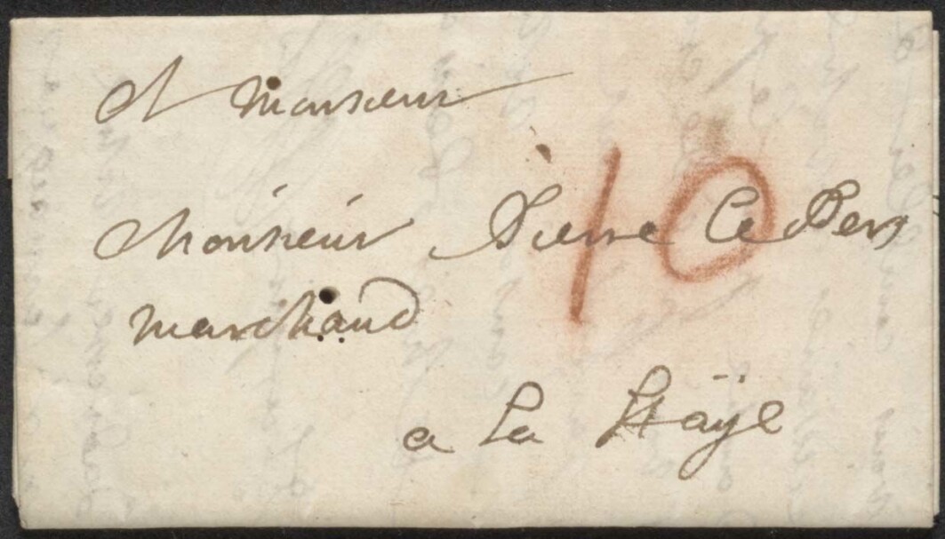 Dette brevet har aldri vært åpnet, og ble lukket for godt over 300 år siden. Men det kan allikevel leses. Dette brevet har aldri vært åpnet, og ble lukket for godt over 300 år siden. Men det kan allikevel leses.
