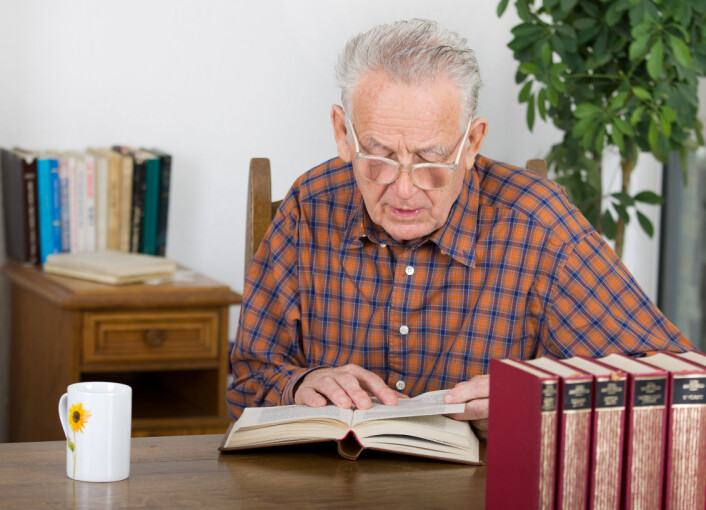 Utdannelse og hjernegymnastikk ser ut til å beskytte hjernen mot tidlige tegn på alderdom, viser ny dansk forskning. (Foto: Budimir Jevtic, Microstock) Utdannelse og hjernegymnastikk ser ut til å beskytte hjernen mot tidlige tegn på alderdom, viser ny dansk forskning. (Foto: Budimir Jevtic, Microstock)