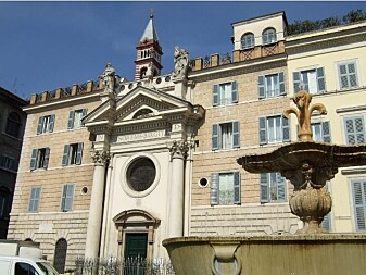 Den hellige Birgittas hus i Roma hvor Olaus Magnus bodde og installerte trykkeri. Den hellige Birgittas hus i Roma hvor Olaus Magnus bodde og installerte trykkeri.