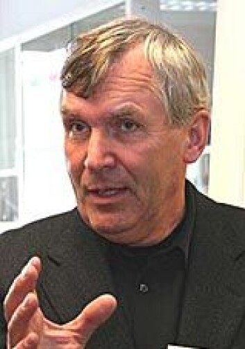 "Professor Tor-Henning Iversen, Institutt for biologi, NTNU. Foto: Norsk romsenter" "Professor Tor-Henning Iversen, Institutt for biologi, NTNU. Foto: Norsk romsenter"