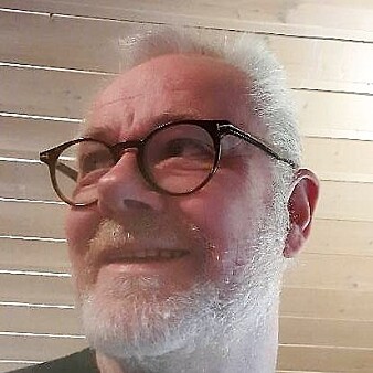 Erik Søndenaa forteller at mange kamuflerer godt at de ikke forstår det som skjer i retten. Det er noe av årsaken til at det ikke blir oppdaget at de er utviklingshemmet. Erik Søndenaa forteller at mange kamuflerer godt at de ikke forstår det som skjer i retten. Det er noe av årsaken til at det ikke blir oppdaget at de er utviklingshemmet.