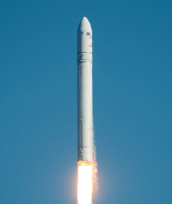 Antares-raketten fra Orbital Sciences Corporation skytes opp 21. april 2013 fra Mid-Atlantic Regional Spaceport i Virginia. (Foto: Bill Ingalls, NASA) Antares-raketten fra Orbital Sciences Corporation skytes opp 21. april 2013 fra Mid-Atlantic Regional Spaceport i Virginia. (Foto: Bill Ingalls, NASA)