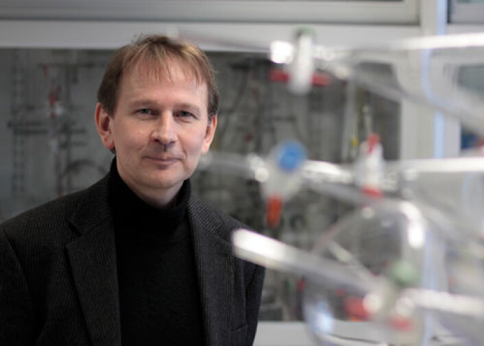 Professor Matthias Beller i ett av sine laboratorier. (Foto: Beller) Professor Matthias Beller i ett av sine laboratorier. (Foto: Beller)