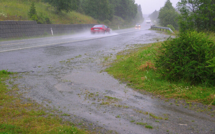 At det vil regne mer i Norge, er et av de sikreste funnene i norsk klimaforskning. (Foto: (Illustrasjon fra «Klima i Norge 2100»))