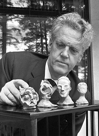 Psykiater Gordon Johnsen ved Modum Bad introduserte LSD til Norge og gjennomførte rundt 2500 behandlinger med stoffet tidlig på 1960-tallet. Psykiater Gordon Johnsen ved Modum Bad introduserte LSD til Norge og gjennomførte rundt 2500 behandlinger med stoffet tidlig på 1960-tallet.