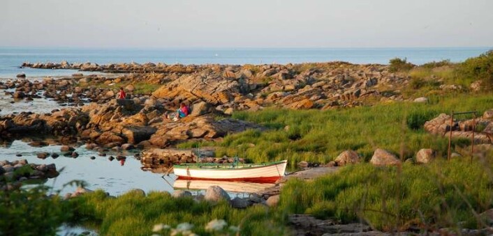 Mange drømmer om å komme seg bort til steder som dette når de er stressa. Og miljøskifter er ikke så dumt, skal vi tro forskningsoppsummeringen. (Foto: Colourbox) Mange drømmer om å komme seg bort til steder som dette når de er stressa. Og miljøskifter er ikke så dumt, skal vi tro forskningsoppsummeringen. (Foto: Colourbox)