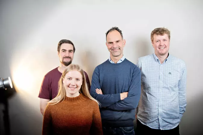 Forskerne ved Nofima som jobber mest med ramanspektroskopi er fra venstre Petter Velje Andersen, stipendiat Tiril Aurora Lintvedt, Jens Petter Wold og Nils Kristian Afseth.