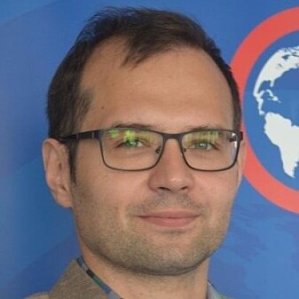 Kacper Rekawek har intervjuet og undersøkt fremmedkrigerne som dro til Ukraina fra Europa i 2014. Han er for øyeblikket i ferd med å publisere en bok på temaet, og tiltrer nå i sommer i en stilling hos C-REX senter for ekstremismeforskning ved Universitetet i Oslo. Kacper Rekawek har intervjuet og undersøkt fremmedkrigerne som dro til Ukraina fra Europa i 2014. Han er for øyeblikket i ferd med å publisere en bok på temaet, og tiltrer nå i sommer i en stilling hos C-REX senter for ekstremismeforskning ved Universitetet i Oslo.