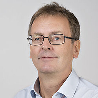 - Bruk av UV-lys til desinfisering har både fordeler og ulemper, sier seniorforsker Askild Holck ved Nofima. - Bruk av UV-lys til desinfisering har både fordeler og ulemper, sier seniorforsker Askild Holck ved Nofima.