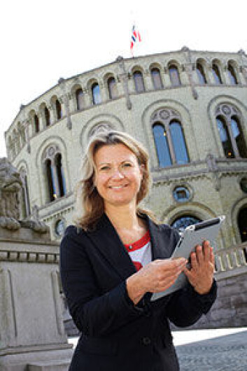 Gunn Enli leder prosjektet Sosiale medier og valgkamp ved Institutt for medier og kommunikasjon, Universitetet i Oslo. (Foto: Terje Heiestad) Gunn Enli leder prosjektet Sosiale medier og valgkamp ved Institutt for medier og kommunikasjon, Universitetet i Oslo. (Foto: Terje Heiestad)