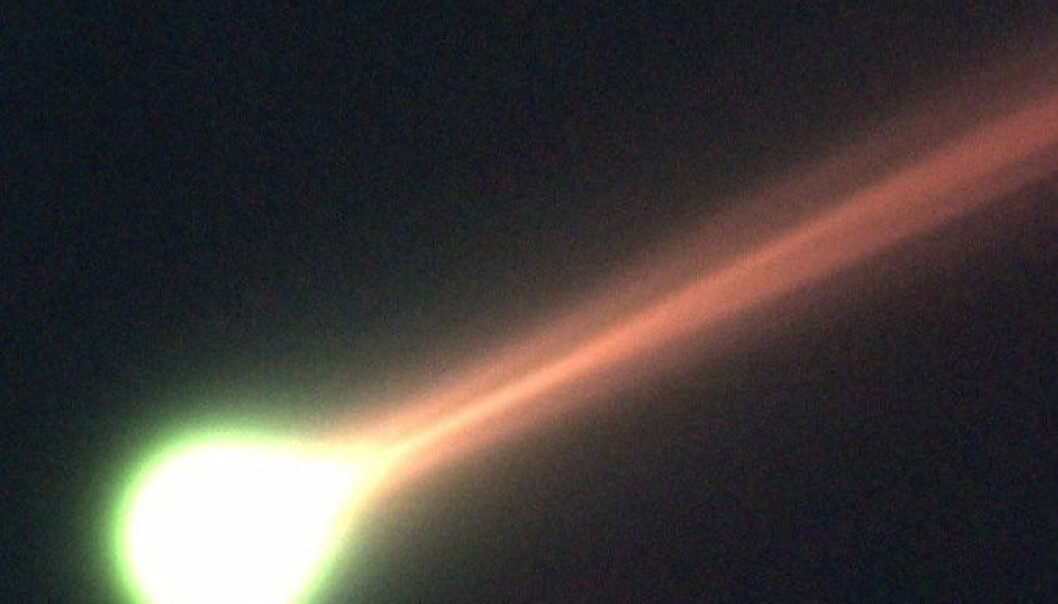 Kometsnøball på veg mot solas flammeinferno