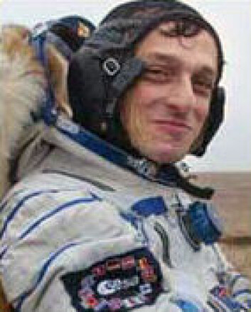 "Astronaut Pedro Duque fotografert rett etter han kom ned fra romstasjonen i 2003. I dag besøker han NTNU. (Foto: ESA)" "Astronaut Pedro Duque fotografert rett etter han kom ned fra romstasjonen i 2003. I dag besøker han NTNU. (Foto: ESA)"