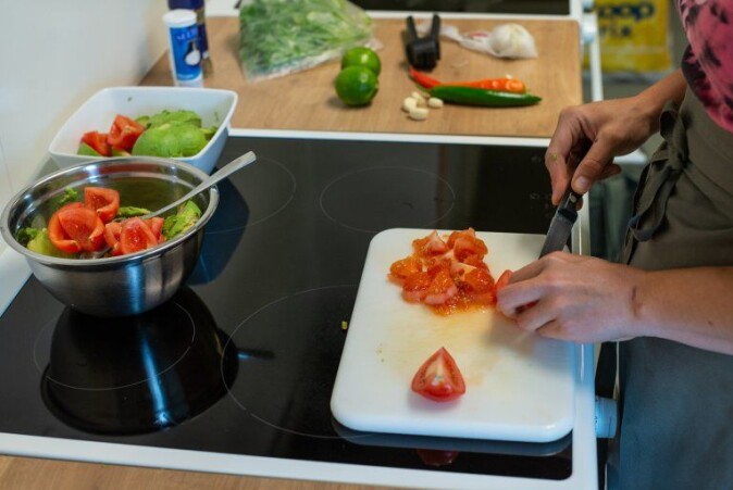 Cooking is an integrated part of the course, and an important social aspect. Food preparation is already an integrated part of the daily routines. The inmates do their own shopping and food preparation. Cooking is an integrated part of the course, and an important social aspect. Food preparation is already an integrated part of the daily routines. The inmates do their own shopping and food preparation.