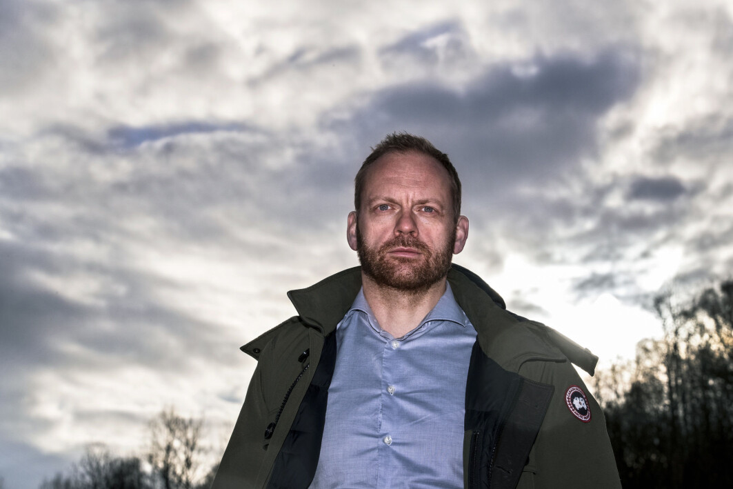 – Svært få domfelles for økonomisk kriminalitet i Norge. Og av de få saker påtalemyndigheten har ressurser til å ta fatt i, ender alt for mange med frifinnelse, sier jusprofessor Jon Petter Rui. – Svært få domfelles for økonomisk kriminalitet i Norge. Og av de få saker påtalemyndigheten har ressurser til å ta fatt i, ender alt for mange med frifinnelse, sier jusprofessor Jon Petter Rui.