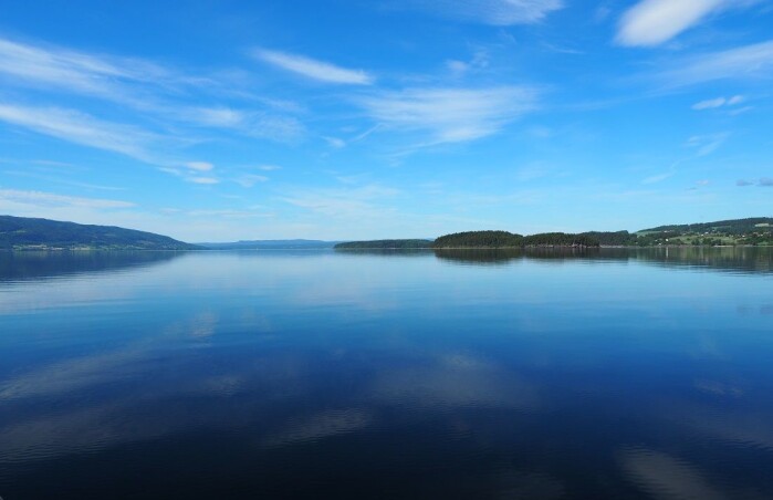 Lake Tyrifjord may look idyllic, but conditions aren’t as pristine as you might be tempted to believe. Lake Tyrifjord may look idyllic, but conditions aren’t as pristine as you might be tempted to believe.