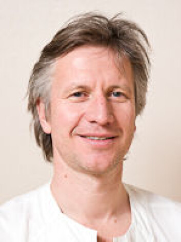 Professor Kjetil Sunde forteller at et stille hjerte i noen tilfeller kan startes med HLR. Professor Kjetil Sunde forteller at et stille hjerte i noen tilfeller kan startes med HLR.