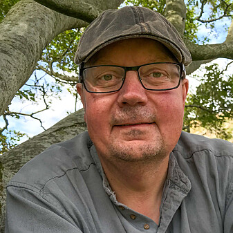 Petter Erik Leirhaug er førsteamanuensis ved Institutt for lærerutdanning og friluftslivsstudier. Petter Erik Leirhaug er førsteamanuensis ved Institutt for lærerutdanning og friluftslivsstudier.