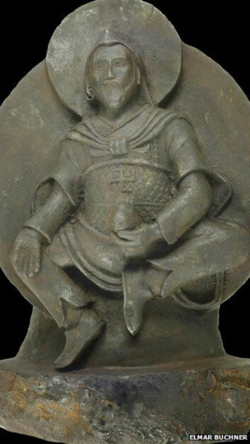 Buddhist-statuen, jernmannen, Vaisravana, Buddhistkongen i Nord, Jambhala - kjær meteorittstatue har mange navn. (Foto: Elmar Buchner/Stuttgart University) Buddhist-statuen, jernmannen, Vaisravana, Buddhistkongen i Nord, Jambhala - kjær meteorittstatue har mange navn. (Foto: Elmar Buchner/Stuttgart University)