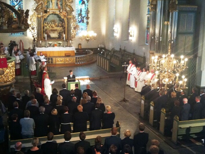 Minnestund i Oslo domkirke 24.juli 2011. (Foto: flickr/ Arbeiderpartiet) Minnestund i Oslo domkirke 24.juli 2011. (Foto: flickr/ Arbeiderpartiet)