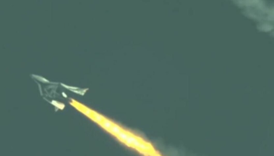 Virgin Galactic brøt lydmuren i sin første rakettdrevne testflyvning