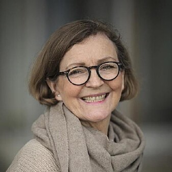- Læreren er den viktigste faktoren for barn og unges faglige og sosiale læring i skole, påpeker professor i pedagogikk, Torill Moen, ved NTNU og Nord Universitet. - Læreren er den viktigste faktoren for barn og unges faglige og sosiale læring i skole, påpeker professor i pedagogikk, Torill Moen, ved NTNU og Nord Universitet.