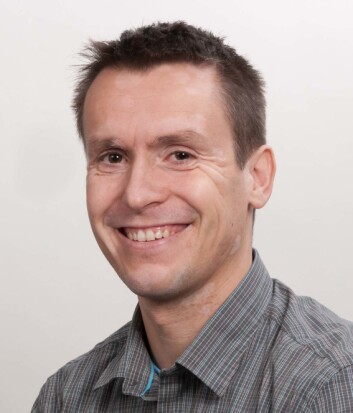 Overlege og postdoktor Tom Dønnem fikk Onkologisk Forums Ung Forsker pris i 2009 for sitt arbeide på nydannelse av blodkar ved lungekreft. (Foto: Bjørn-Kåre Iversen, UiT) Overlege og postdoktor Tom Dønnem fikk Onkologisk Forums Ung Forsker pris i 2009 for sitt arbeide på nydannelse av blodkar ved lungekreft. (Foto: Bjørn-Kåre Iversen, UiT)