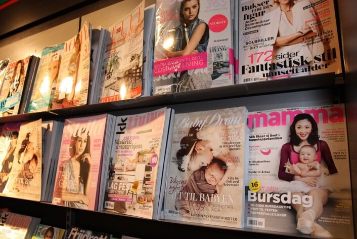 Mange av ukebladene rettet mot kvinner har blitt mer fokusert på saker om skjønnhet, mote og livsstil. Reportasjer om politikk og samfunn og saker som opptar tenåringer forsvinner mer, ifølge medieforsker Brita Ytre-Arne ved Universitetet i Bergen. (Foto: Kristin Marie Skaar) Mange av ukebladene rettet mot kvinner har blitt mer fokusert på saker om skjønnhet, mote og livsstil. Reportasjer om politikk og samfunn og saker som opptar tenåringer forsvinner mer, ifølge medieforsker Brita Ytre-Arne ved Universitetet i Bergen. (Foto: Kristin Marie Skaar)